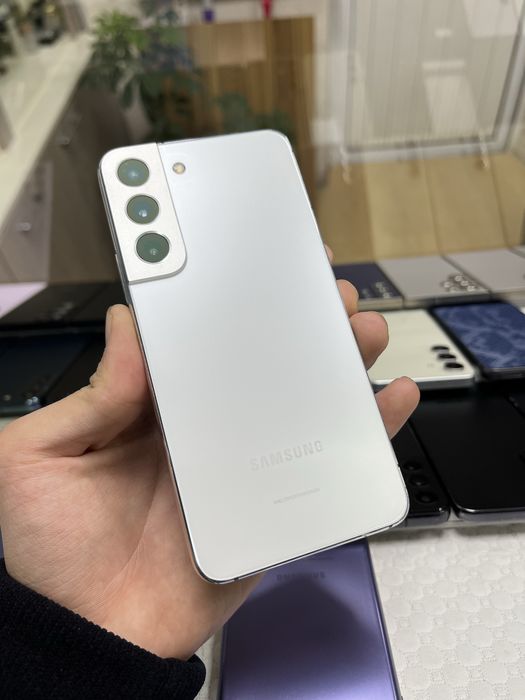 Samsung S22 5G 8/256GB