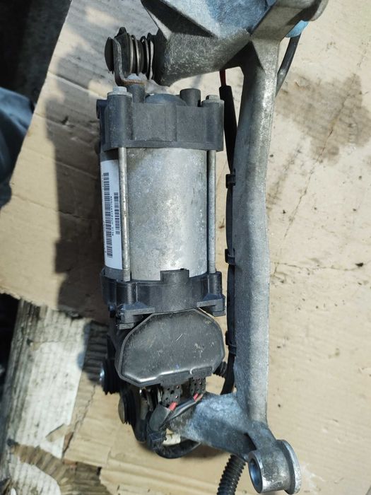 Компресор Въздушно Окачване Porsche Cayenne 3.0D 92A/2012г