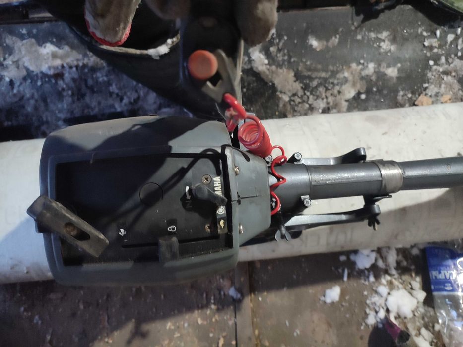 Продам мотор лодочный Yamaha 2CMHS