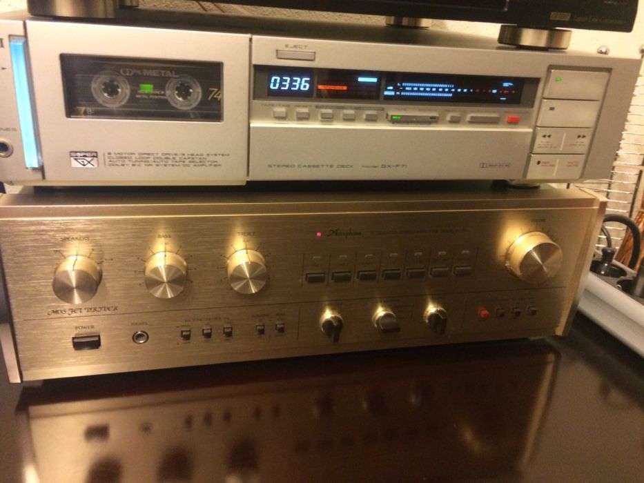 Amplificator Accuphase E-205