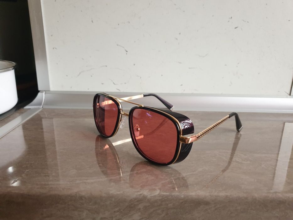 Слънчеви очила Тони Старк Iron Man