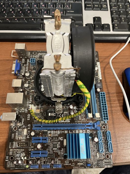 Продам материнскую плату комлект