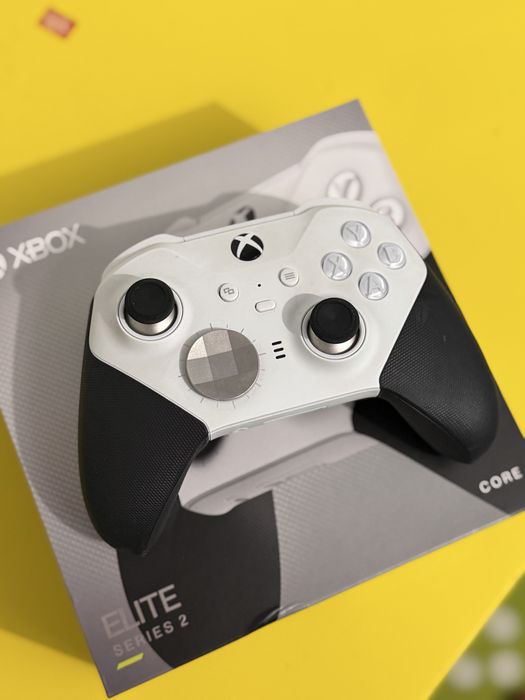 Controller Elite utilizat, dar impecabil