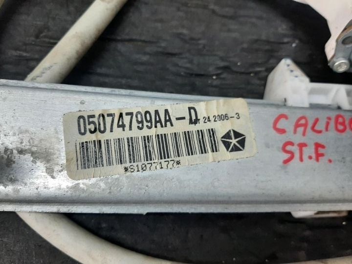 Macara motoras stanga fata dodge caliber 05074799aad