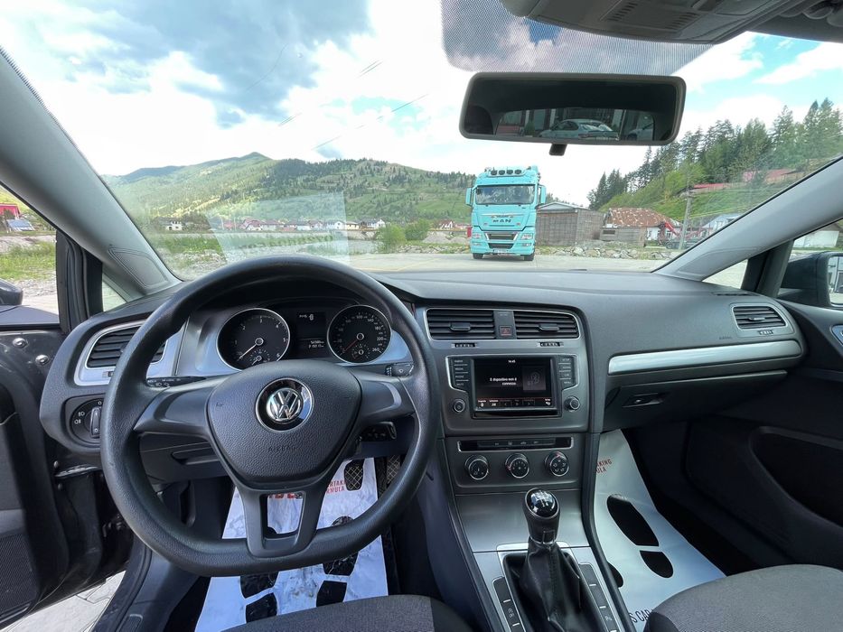 Vând VW Golf VII