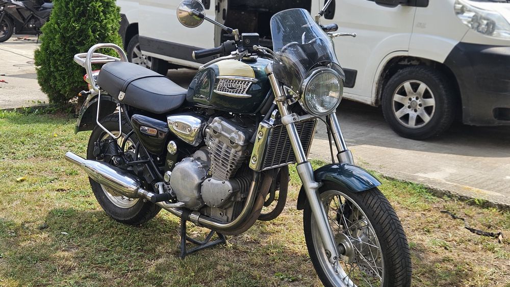 Triumph Thunderbirth 900
Цената е в евро