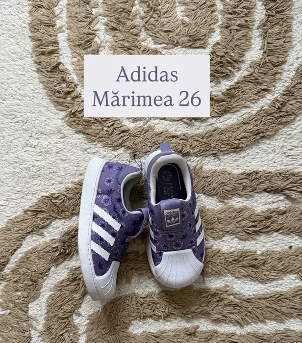 Pantofi sport Adidas mărimea 26