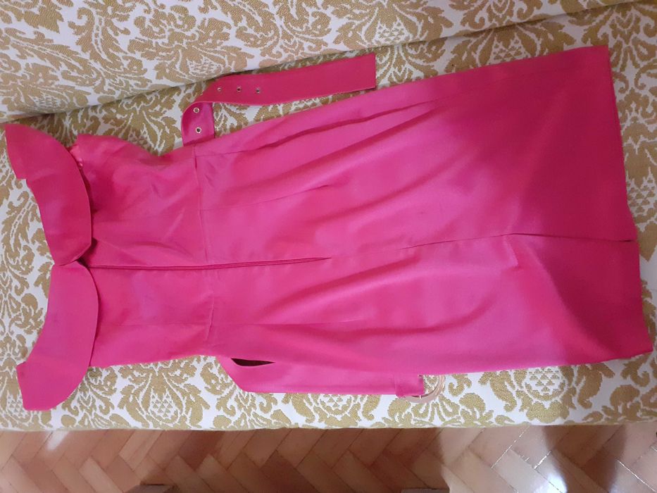 Rochie Atmosphere marimea 38 fucsia ca nouă