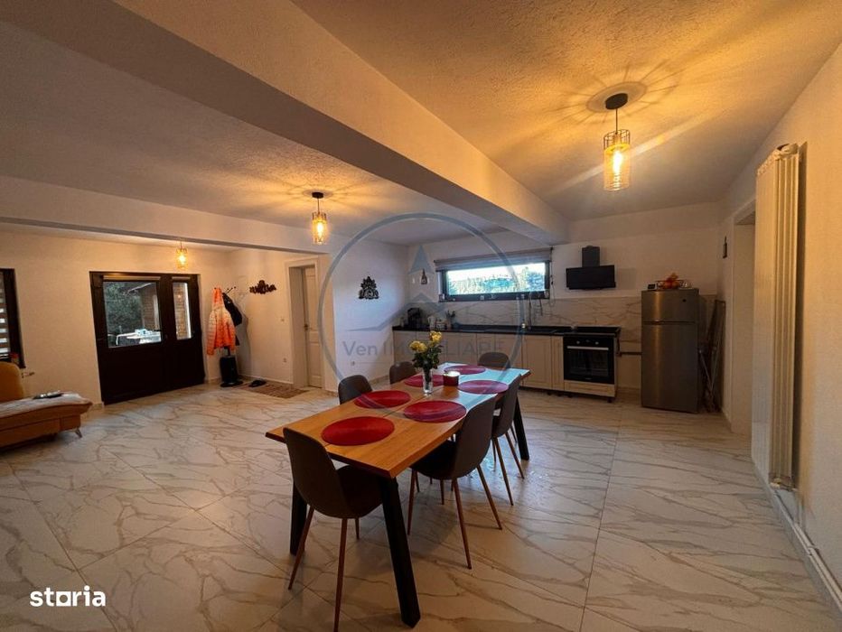 Cabana 180mp Piatra Fantanele