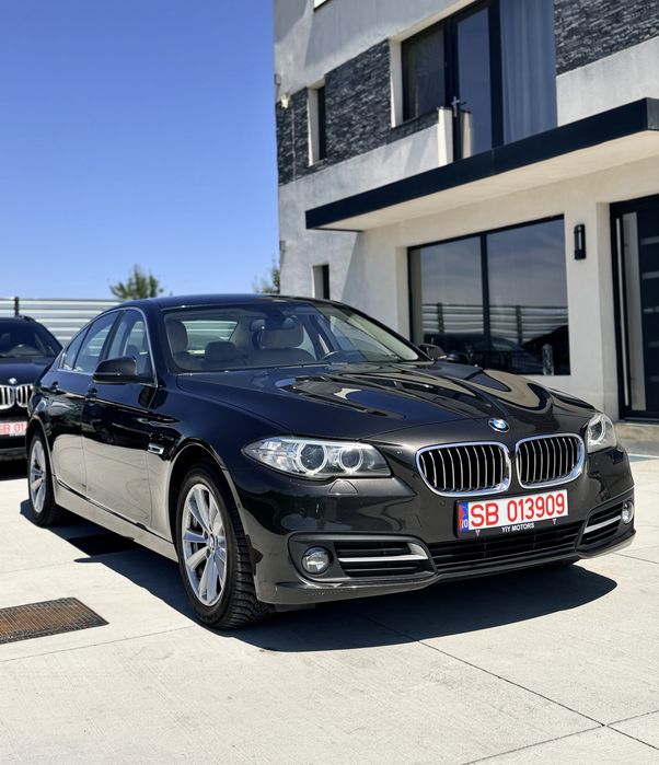 BMW Seria 5 F10 520i 184cp Lci /camere 360/Distributie noua