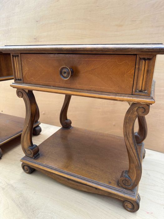2 buc Noptiera Vintage Stil Clasic cu Influente Empire / Bidermeier; Noptiere clasice