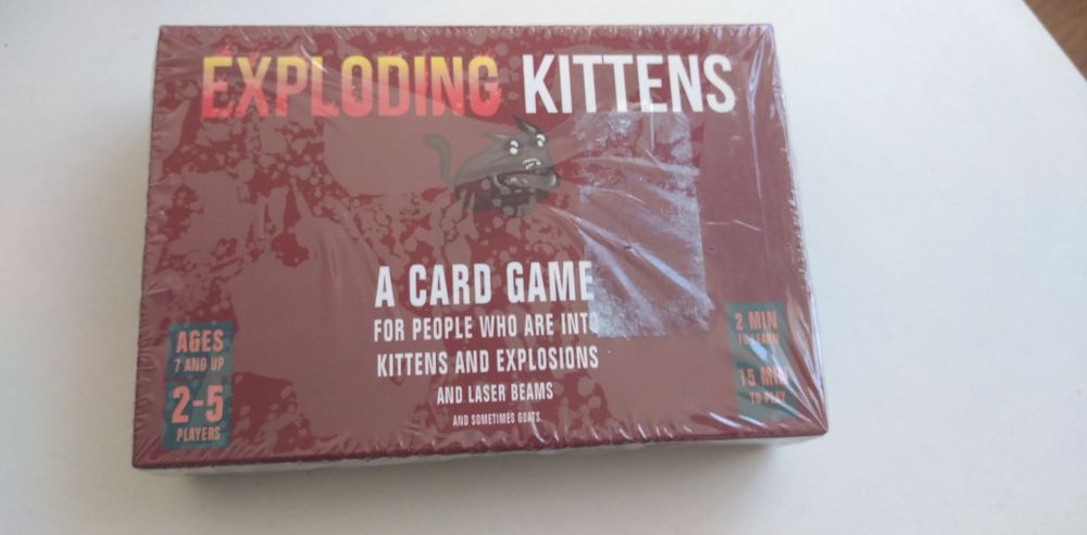 Бордова игра Exploding Kittens