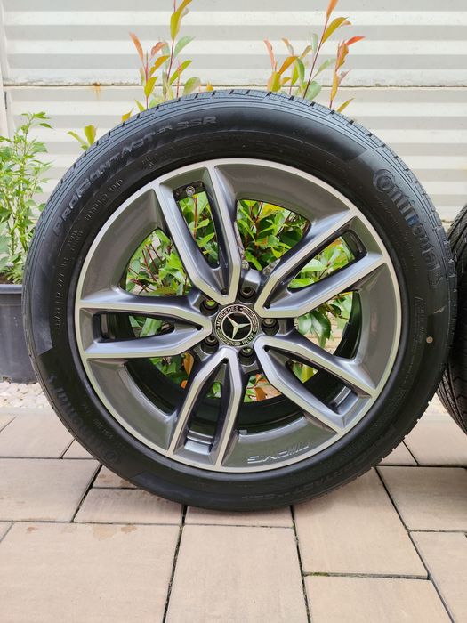 Jante Mercedes GLA  GLB X247 originale pe 19 Amg noi anvelope all season continental