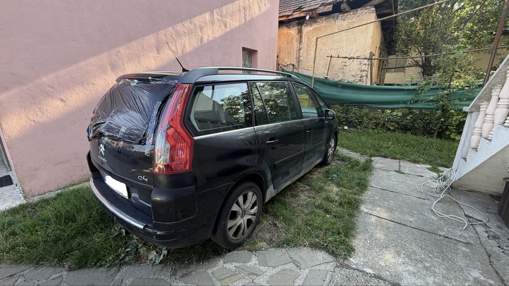 Vand Citroen C4 Picasso pentru piese