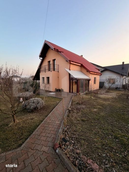 Casa etaj, 140mp utili,691 mp teren, Tisauti - SV