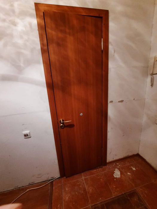 Продам двери за дешево