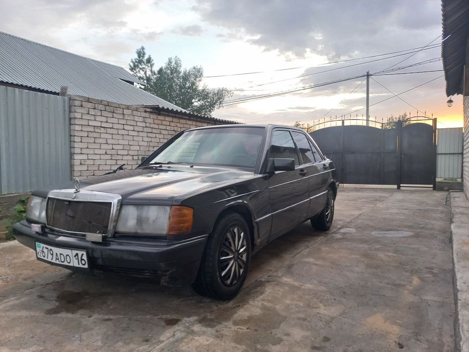 Продам Мерс-190. На ходу.
