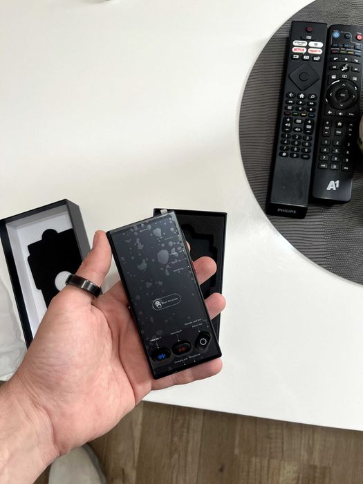Смарт Преводач с touch screen и изкуствен интелект - Превежда на над 160 езика - Чисто нов