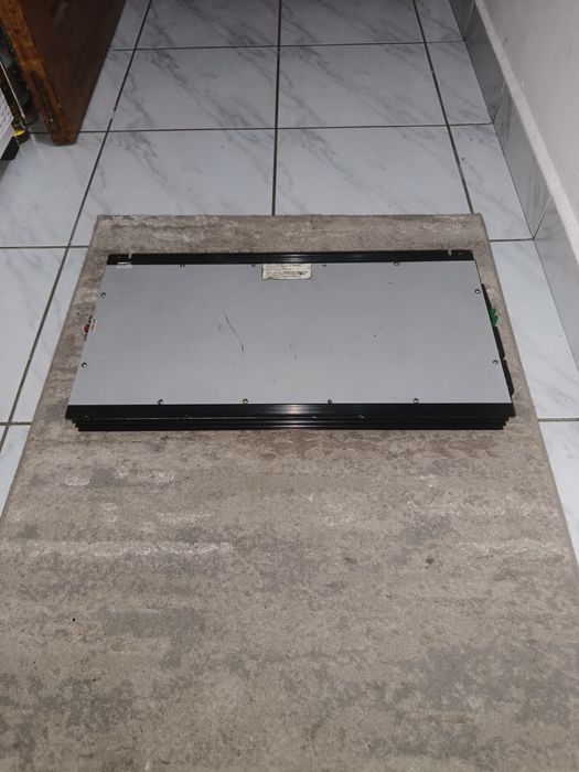 amplificator subwoofer auto se da cu proba la fata locului