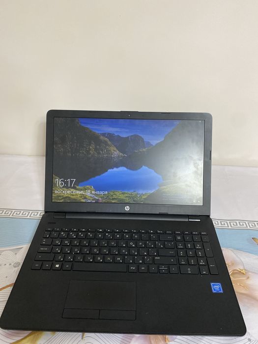 Ноутбук HP для учебы и дома