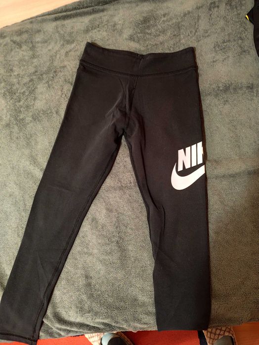 Nike клин M детски номер ,почти нов