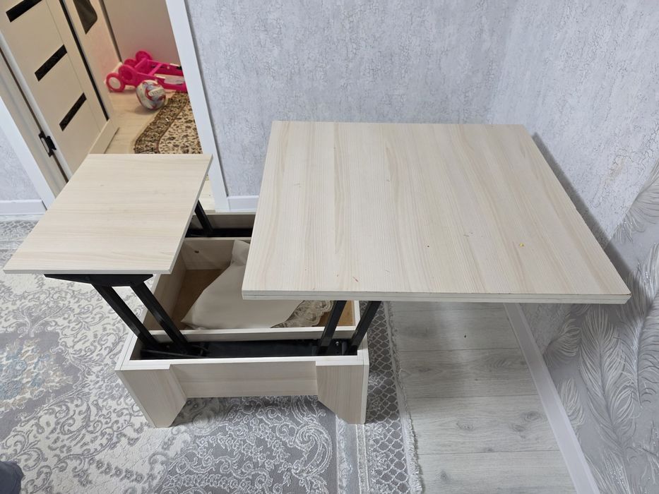 Продается стол трансформер