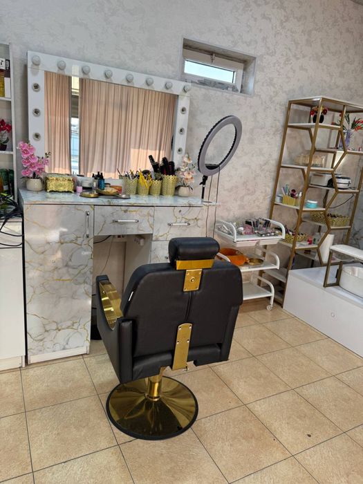 Kamod salon uchun