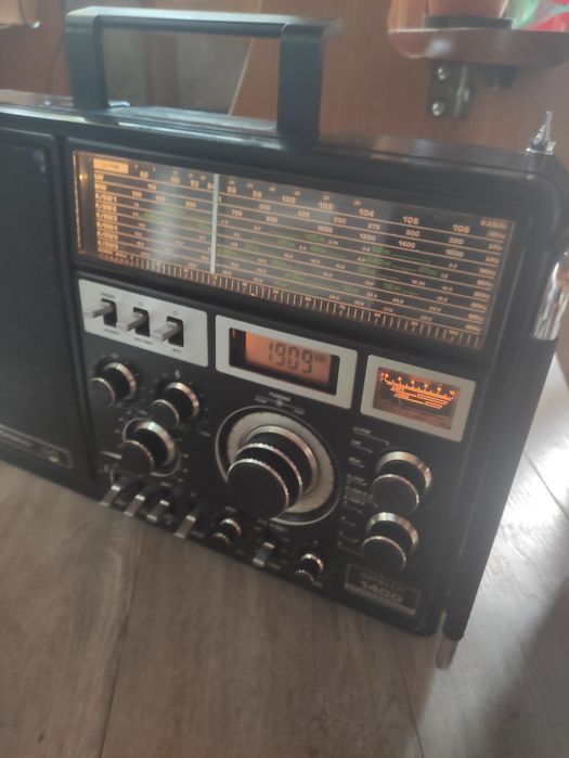Grundig Satellit 1400 Profesional