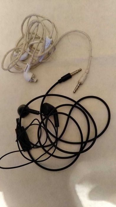 Наушники 3 штуки