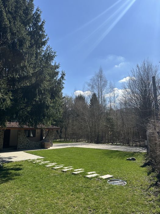 Casa de vacanta / locuit / afacere la cheie