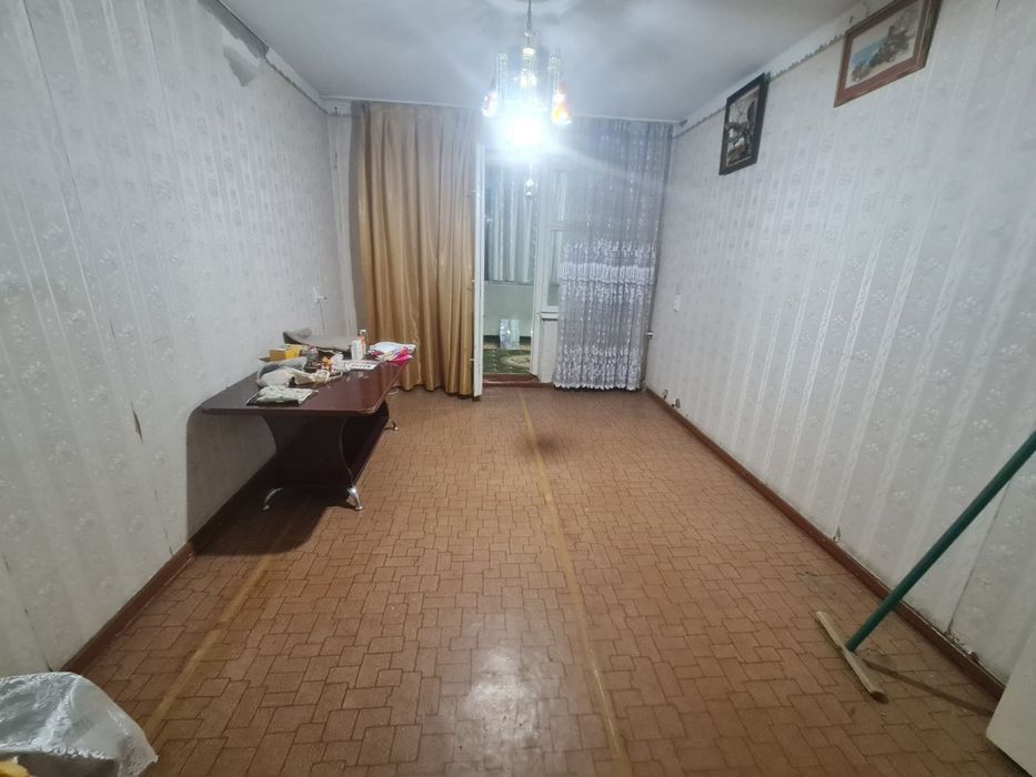 Уй Сотилади 5этаж 2 хона Заканалда