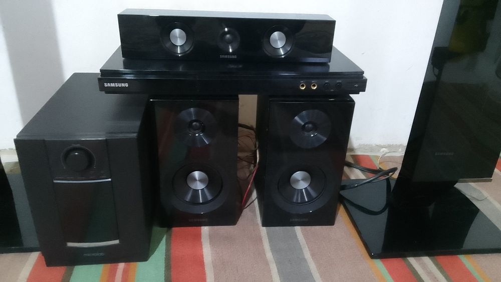 Колонки для домашнего кинотеатра