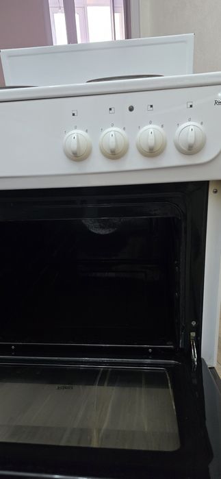 Продается электроплита б/у