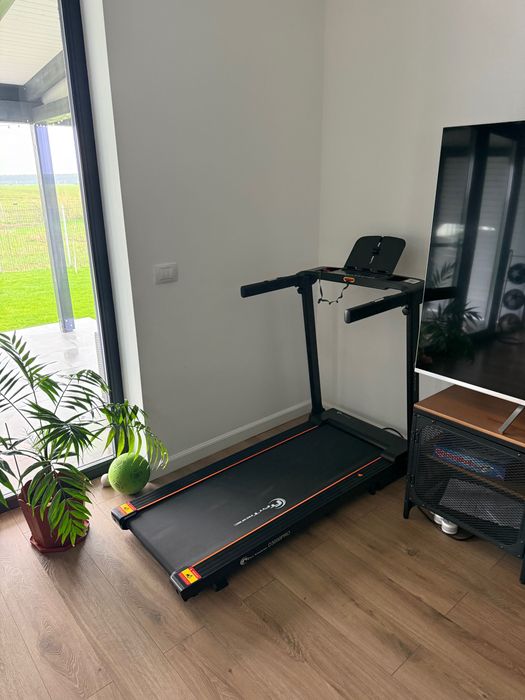 Bandă de alergare Fittronic PRO (garantie 2 ani )