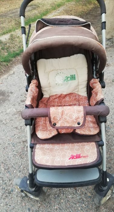 Каляска, коляска, колиаска, калиаска.