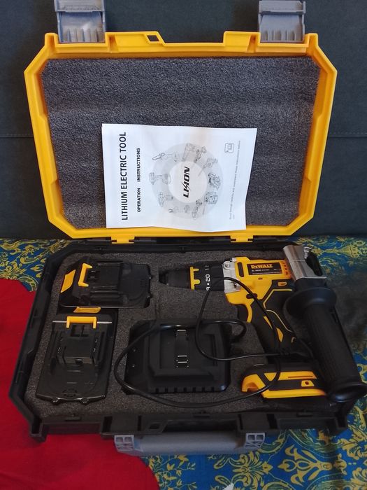 Продаю шуруповёрт