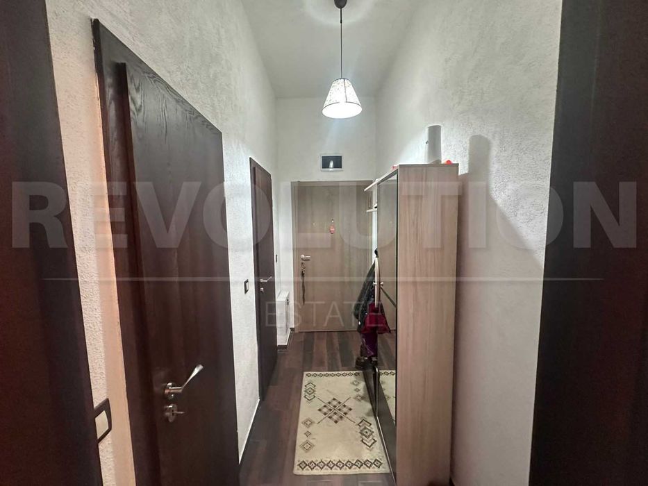 Двустаен апартамент в ж.к. Надежда 2