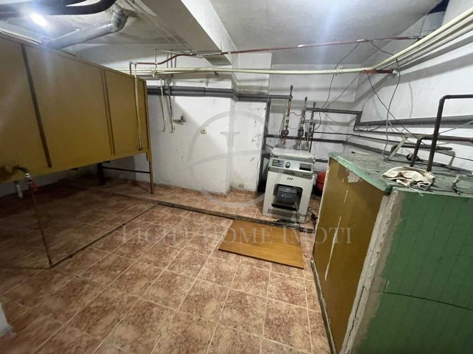 Продава се Къща в Пловдив, Каменица 2 - 582 кв.м за 1202 €/кв.м - Снимка #7