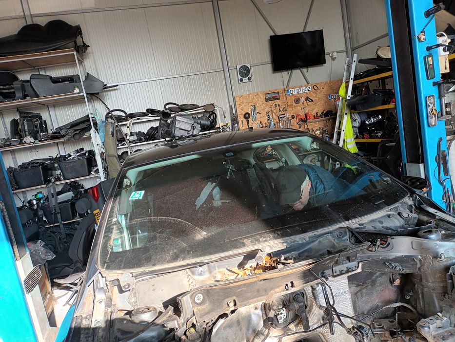 Parbriz Volkswagen Passat cc cu senzor ridicare personala