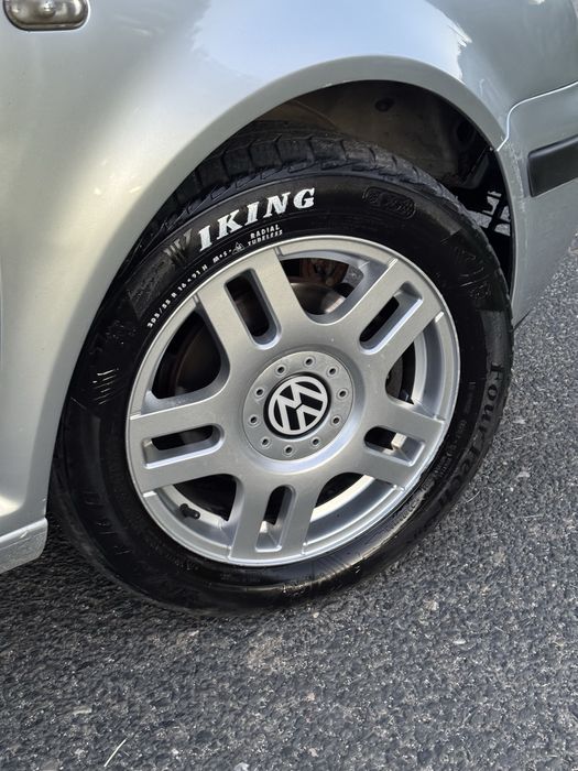 Vând Vw Bora EDITION 2002 1.6i