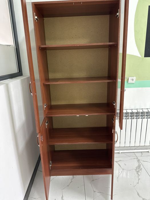 Шкаф, шефонер стеклянный