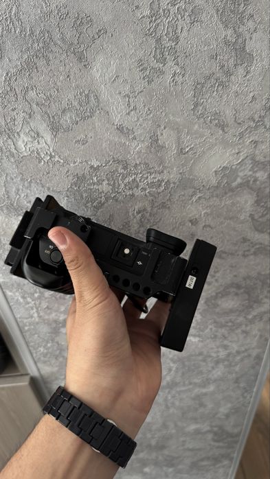 Продам фотоаппарат сони а6600
