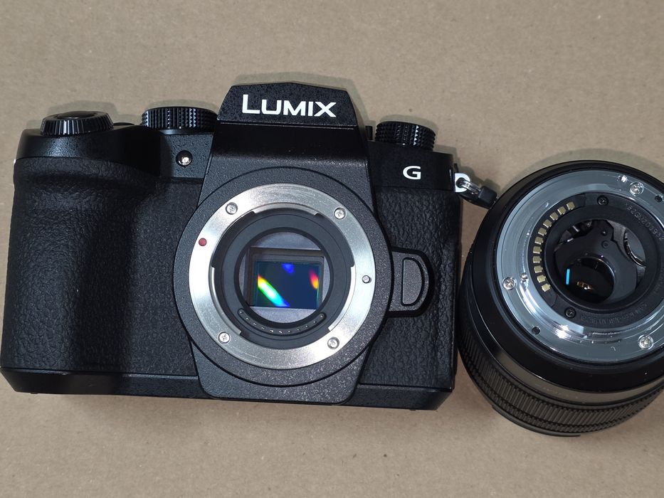 Panasonic Lumix DC-G90 + Obiectiv G Vario 12-60mm F3.5-5.6 Asph. Power O.I.S