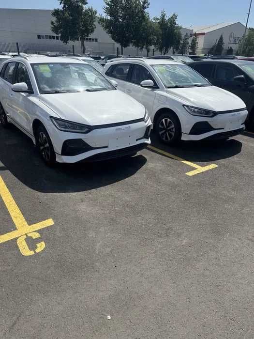 BYD yuan E2 nasiyaga va naqt chiqazib beramiz