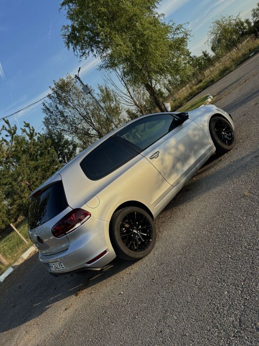 Volkswagen Golf 6, 1.6 TDI, 105 cp