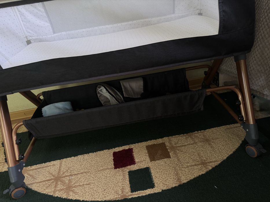 Детский манеж/кроватка —5000 тг