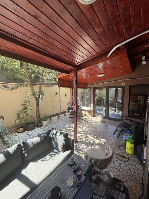 Vand apartament cu curte bragadiru
