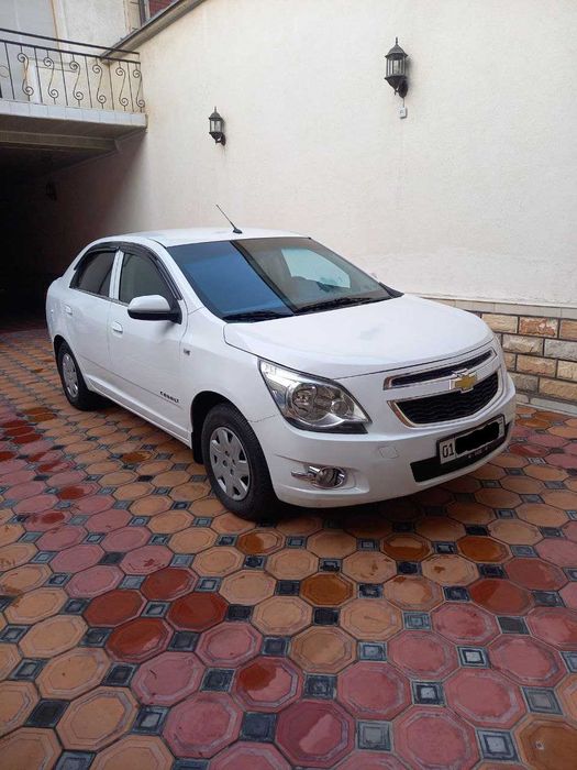 продам срочна Chevrolet cobalt с метан газом