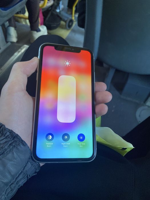 Айфон 11 128гб 100е