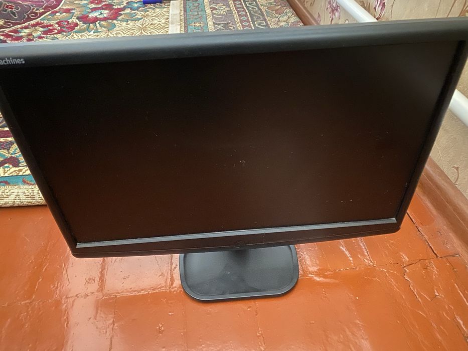 Монитор для компьютера